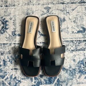 Steve Madden Hadyn Black Leather Sandals